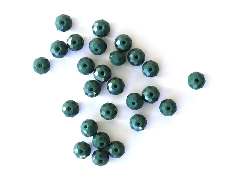 Achat Lot de 50 perles à facettes en verre 8x6 mm - vert sapin