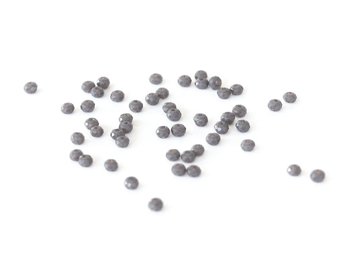 Achat Lot de 50 perles à facettes en verre 4x6 mm - gris
