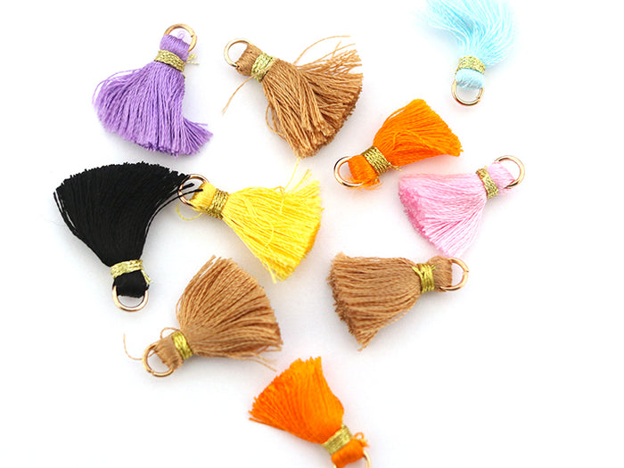 Achat Lot de 10 pompons - couleurs aléatoires et fil doré - 20 mm