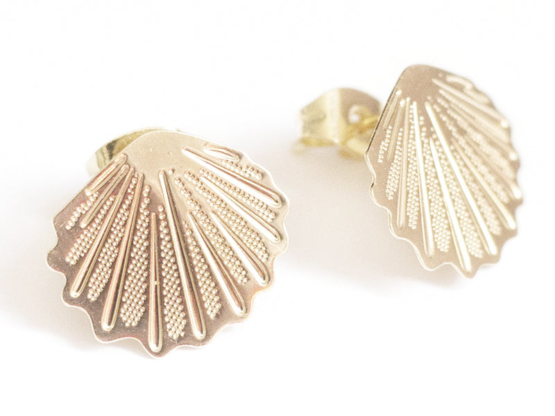 Achat Puce d'oreille coquillage filigrane en laiton avec anneau - laiton doré à l'or fin 24K