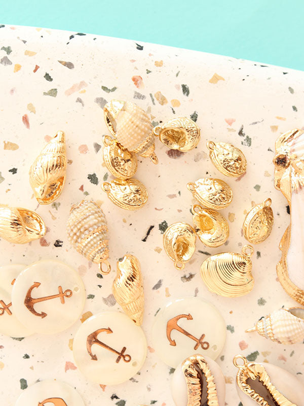 Achat Breloque coquillage 12 mm - doré à l'or fin 18K