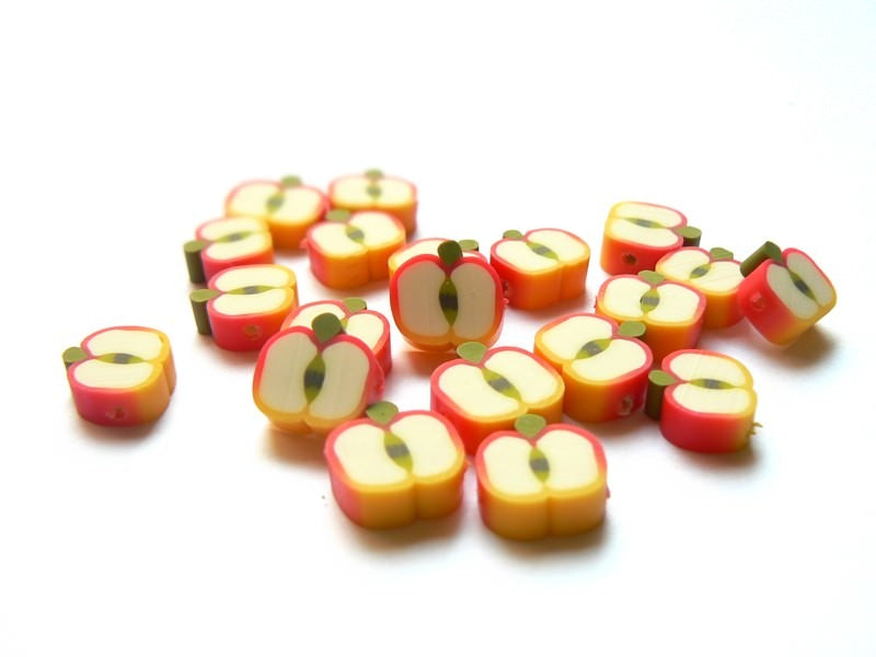 Achat 20 perles pommes en pâte fimo - modelage