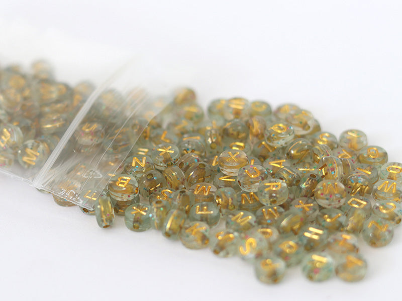 Achat Lot de 200 perles rondes à paillettes - Lettres alphabet dorées