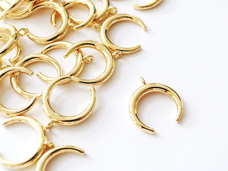 achat 1 pendentif corne croissant de lune -  doré à l'or fin 18K