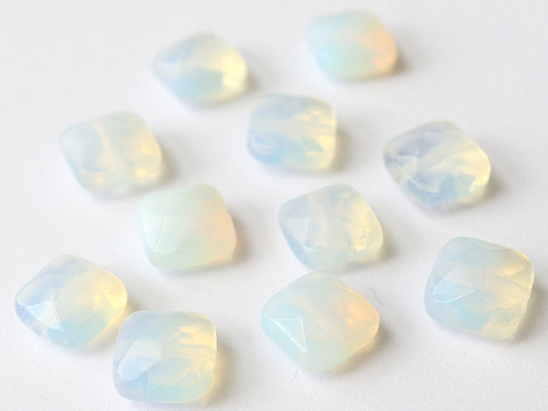 achat Perle à facettes carré - Opalite - 8 x 8 mm