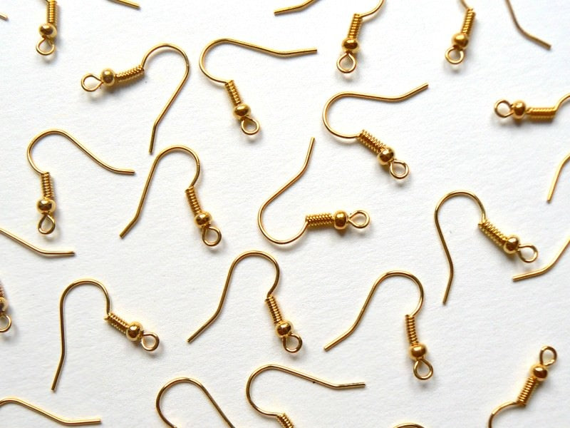 achat 10 paires de boucles d'oreilles dorées