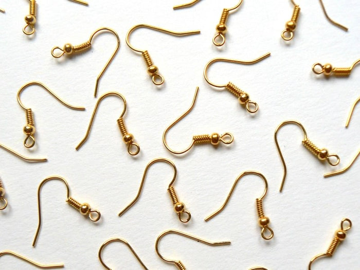 Achat 10 paires de boucles d'oreilles dorées