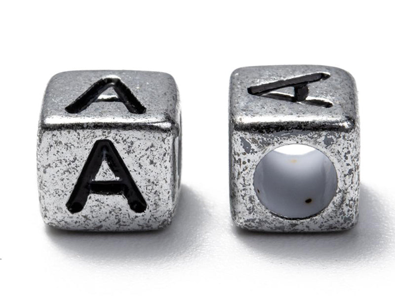Achat Boite de 934 perles lettres alphabet carrées - argentées