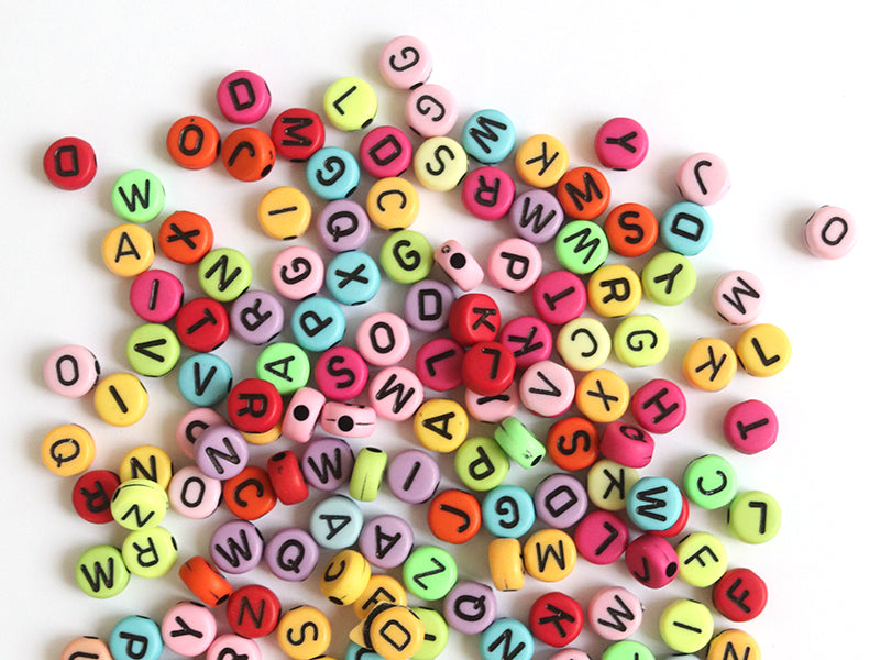 Achat 200 perles rondes en plastique - lettres alphabet - multicolore fo