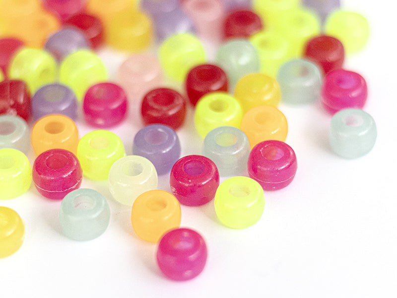 Achat 100 perles en plastiques basiques pour enfants - couleurs phosphorescentes et transclucides -  9x6 mm