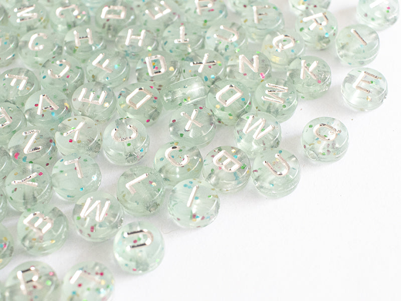 achat Lot de 200 perles rondes à paillettes - Lettres alphabet argentés