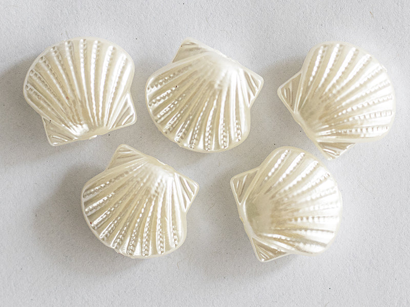 achat 5 perles coquillages en plastique
