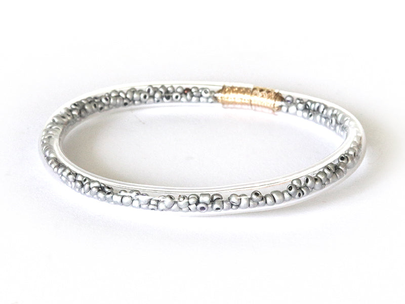 Achat Bracelet jonc bouddhiste fantaisie - argenté - perles de rocailles