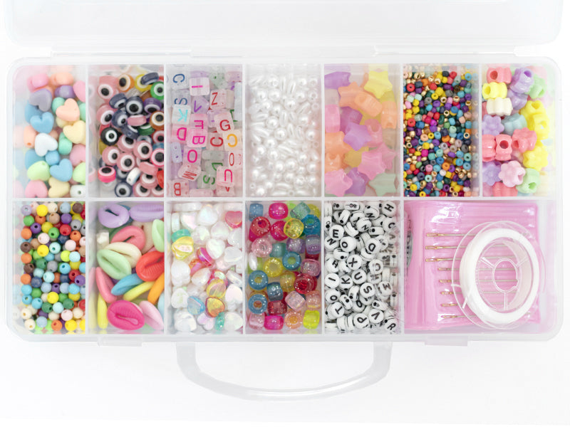 Achat Boite valisette d'assortiment de 12 types de perles en plastique, fil et aiguilles