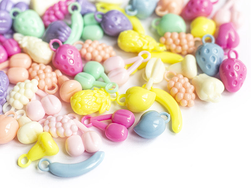 achat 50 perles en plastique - fruits variés - pastel