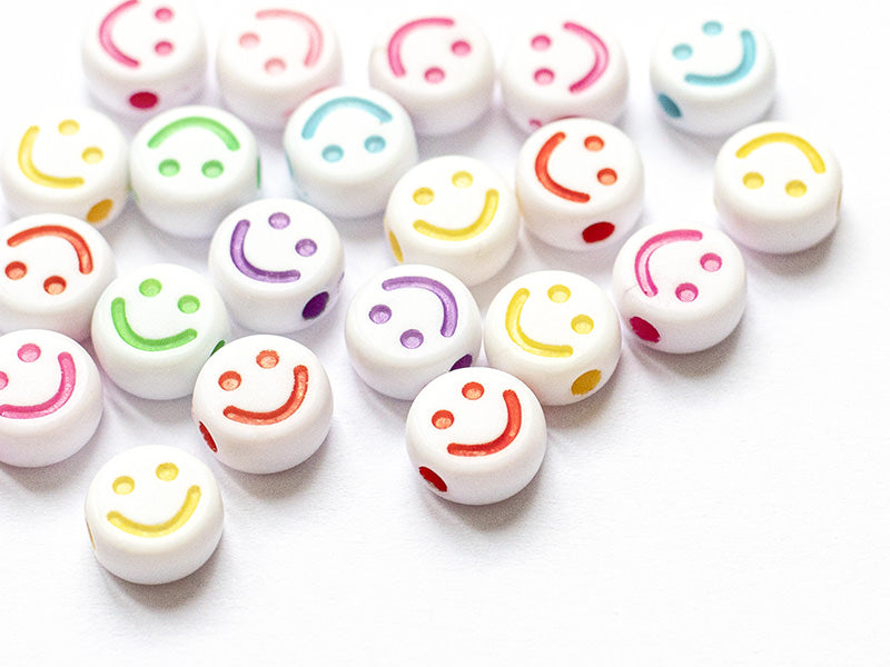 achat 20 perles en plastique rondes symbole sourire - blanc et multicolore - 7 mm