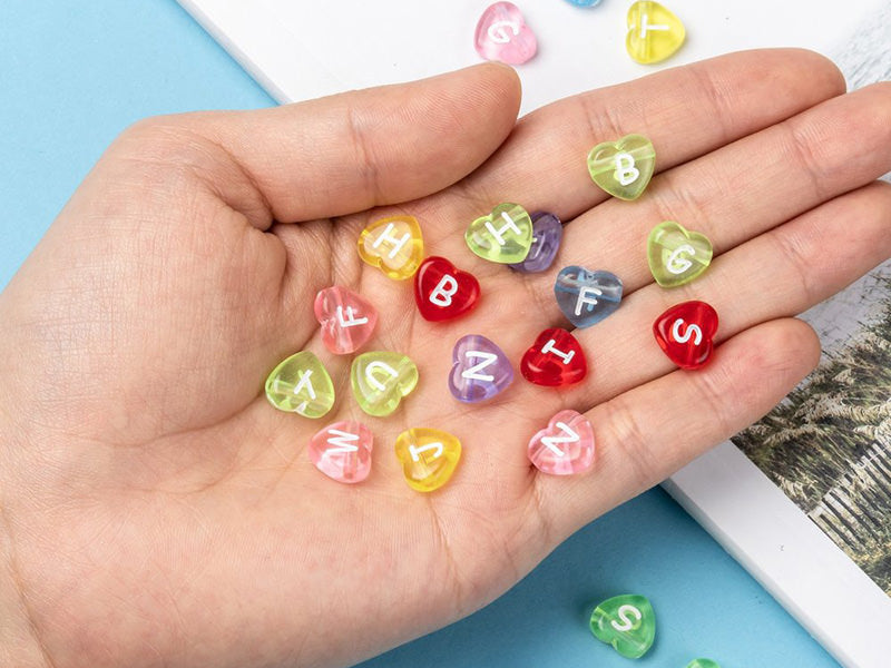 achat 200 perles cœur en plastique - lettres alphabet - 11 mm