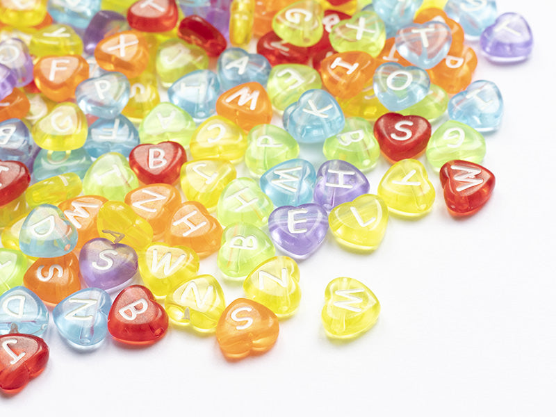 achat 200 perles cœur en plastique - lettres alphabet - 11 mm