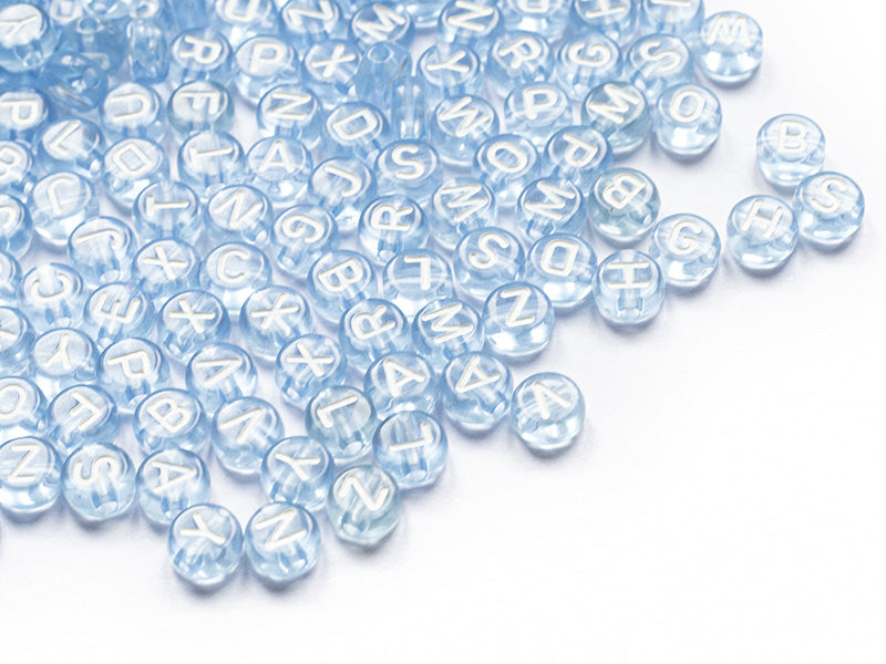 achat 200 perles rondes en plastique - lettres alphabet - bleu claur transparent - 7 mm