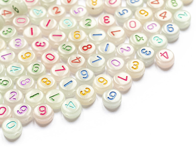 achat 200 perles rondes en plastique - chiffres et numéros - phosphorescent et multicolore - 7 mm