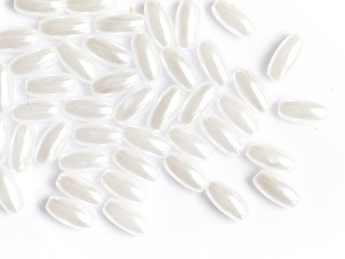 Achat 50 perles en plastique - forme riz  - imitation perle de culture - 8x4 mm