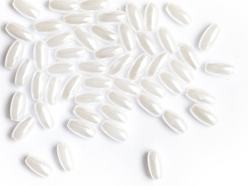 achat 50 perles en plastique - forme riz  - imitation perle de culture - 8x4 mm