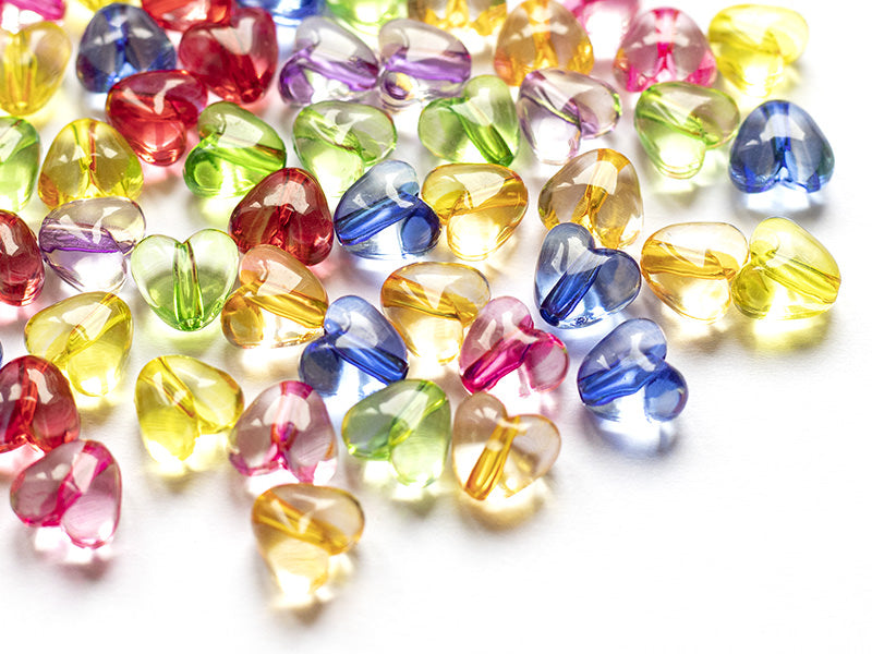 achat 50 perles en plastique coeur - inclusion multicolore - 10 mm