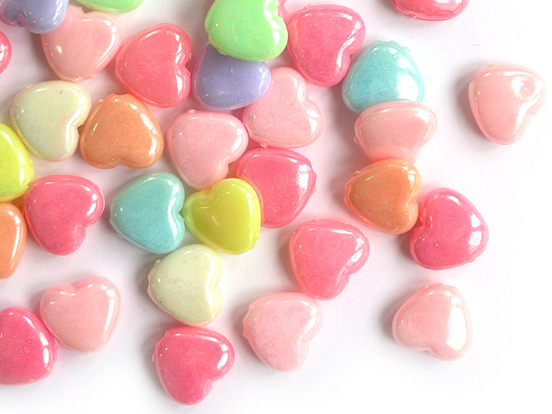 Achat 50 perles en plastique cœur - pastel nacré - 11x12mm