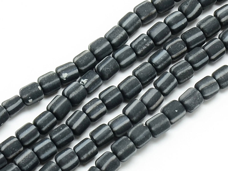 achat Boite de perles tubes Heishi 6 mm - rayures noir