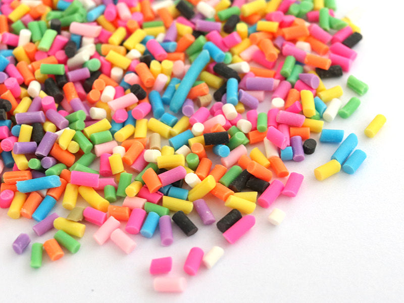 achat Faux vermicelles couleurs vives pour pâte fimo ou résine.