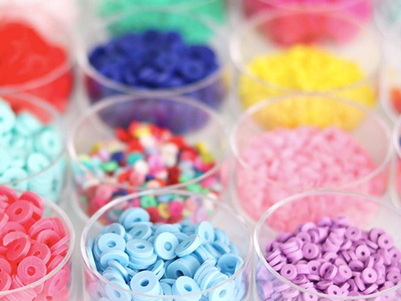 achat Boite de perles tubes Heishi 6 mm - rose fluo