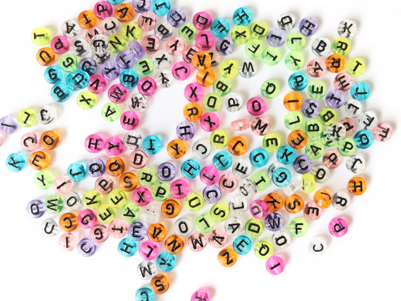 achat Lot de 200 perles rondes colorées lettres alphabet - transparentes