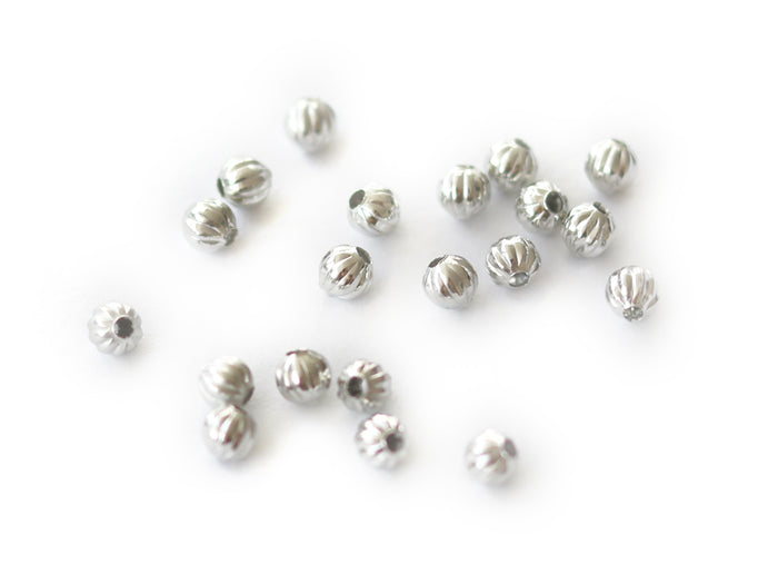 Achat Lot de 20 perles heishi intercalaire - Boules argentées 4 x 3 mm
