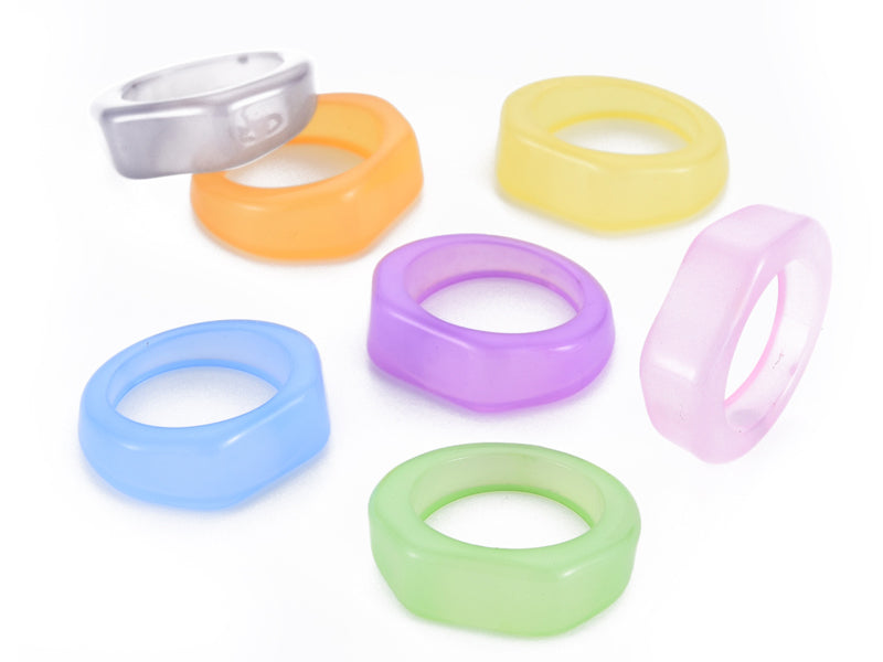 Achat Grosse bague en acrylique transparente - Couleur aléatoire