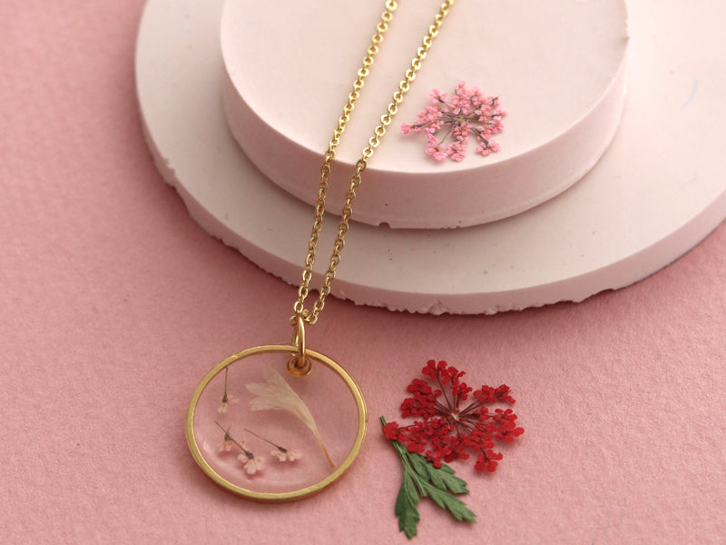 achat DIY Bijouterie - Mes pendentifs fleuris en résine