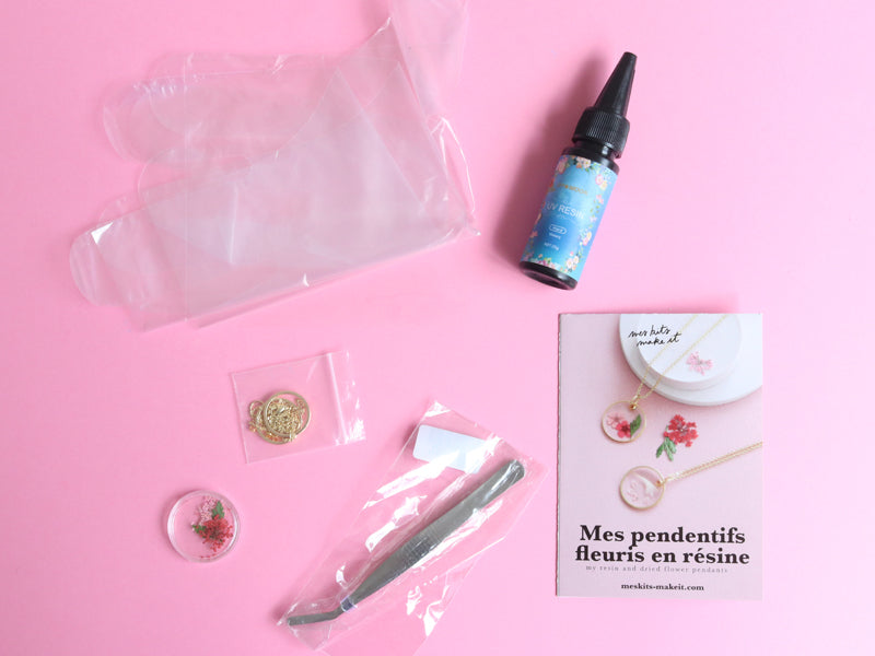 achat DIY Bijouterie - Mes pendentifs fleuris en résine