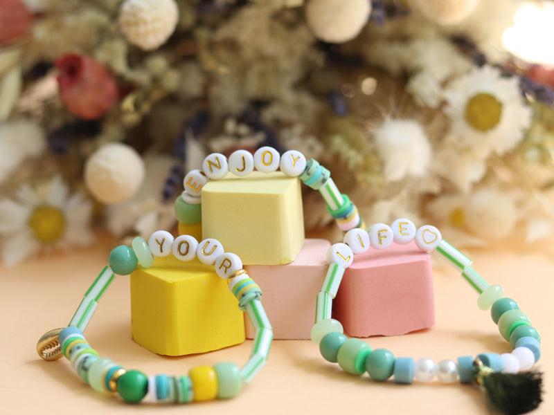achat Perles lettres 3 mots pour bracelet à personnaliser - Enjoy, Your et Life