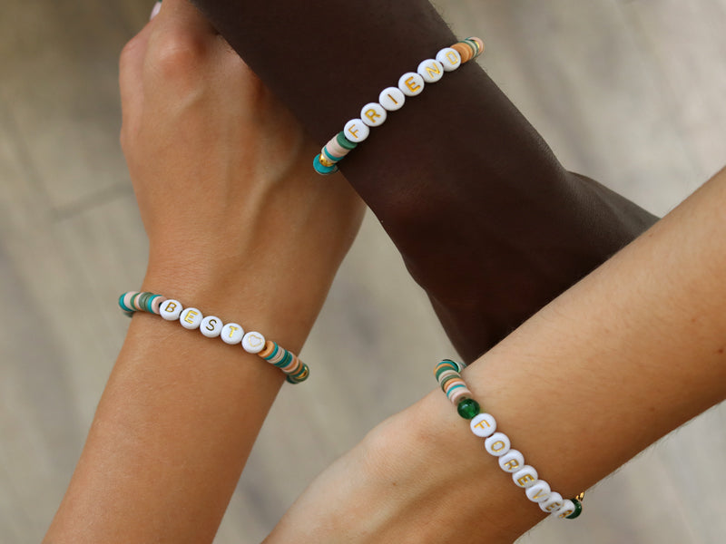 Achat Perles lettres 3 mots pour bracelet à personnaliser - Best, Friend et Forever