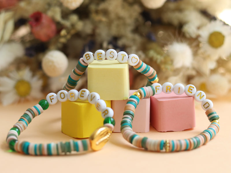 achat Perles lettres 3 mots pour bracelet à personnaliser - Best, Friend et Forever