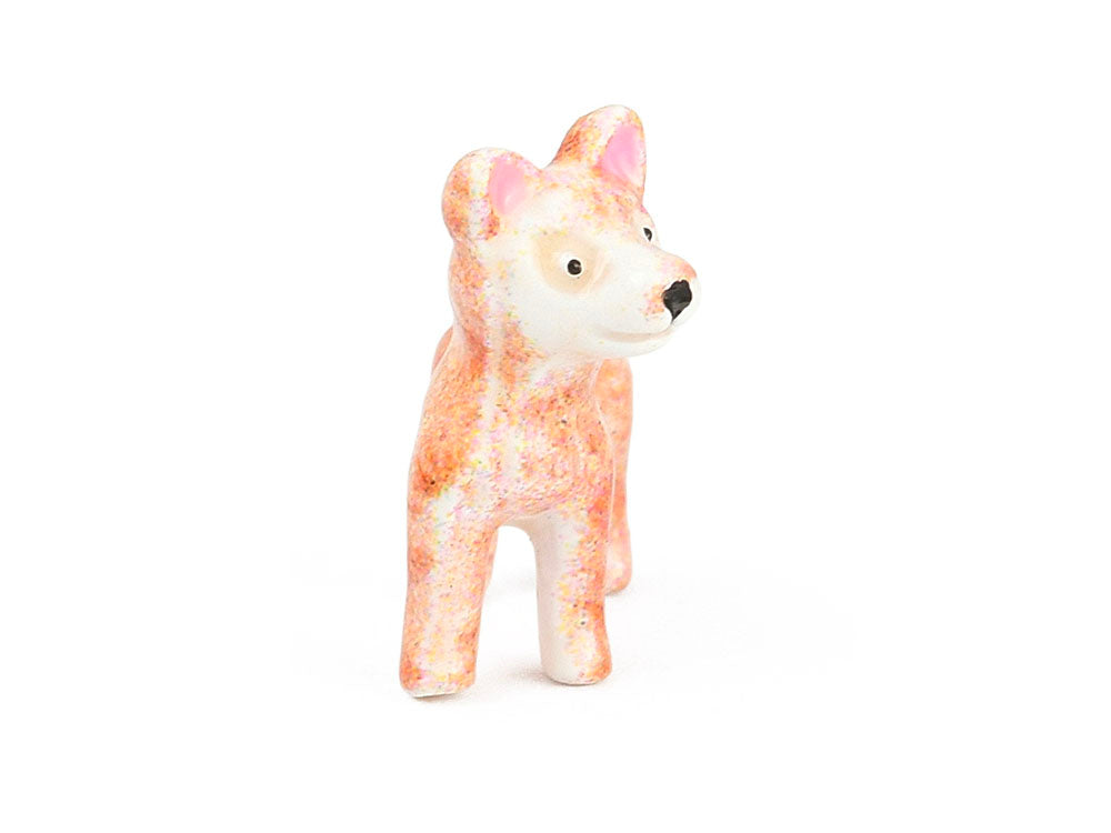 achat Breloque chien Corgi saumon et brun émail et or