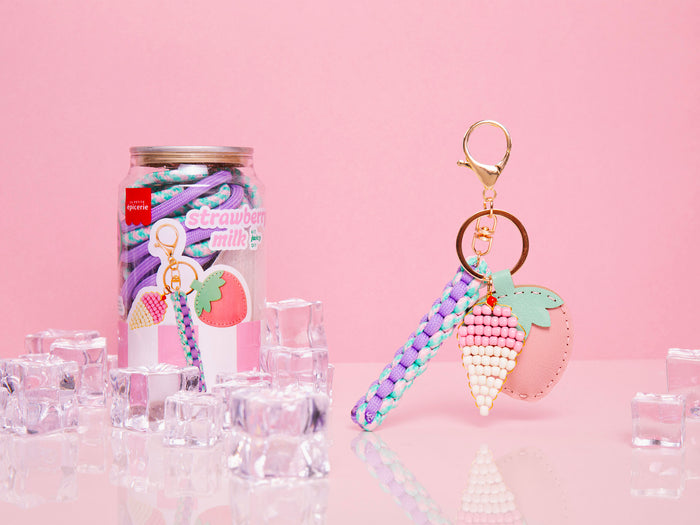 Achat Kit Canette Bag Charm Pshiiit - Strawberry Milk