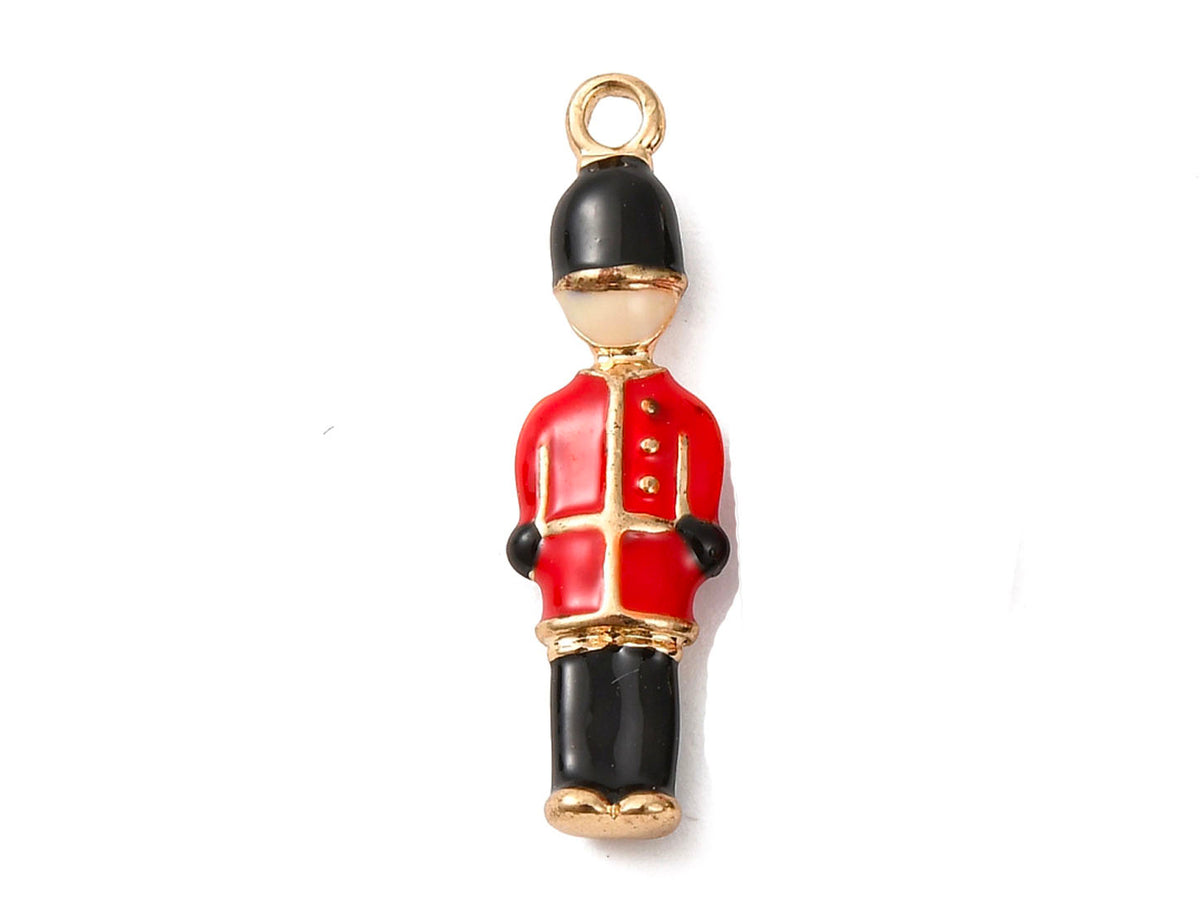 achat Breloque soldat anglais rouge en émail et doré à l'or fin