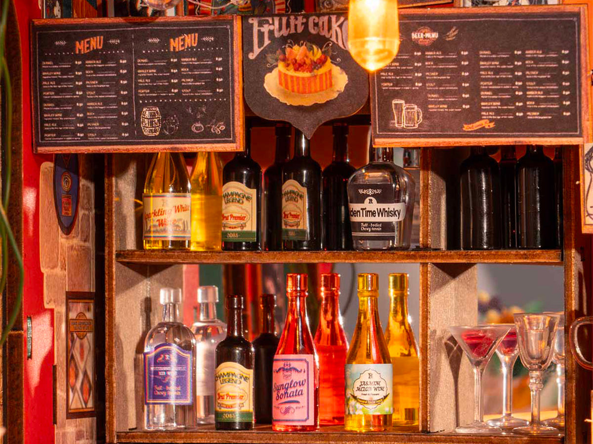achat Maquette Bar & Dining traditionnel - Robotime