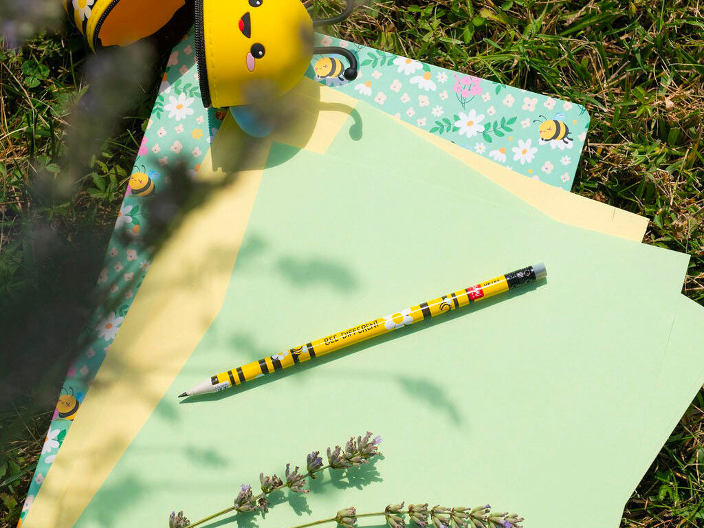 achat Crayon de papier recyclé - I Used To Be A Newspaper - Abeille