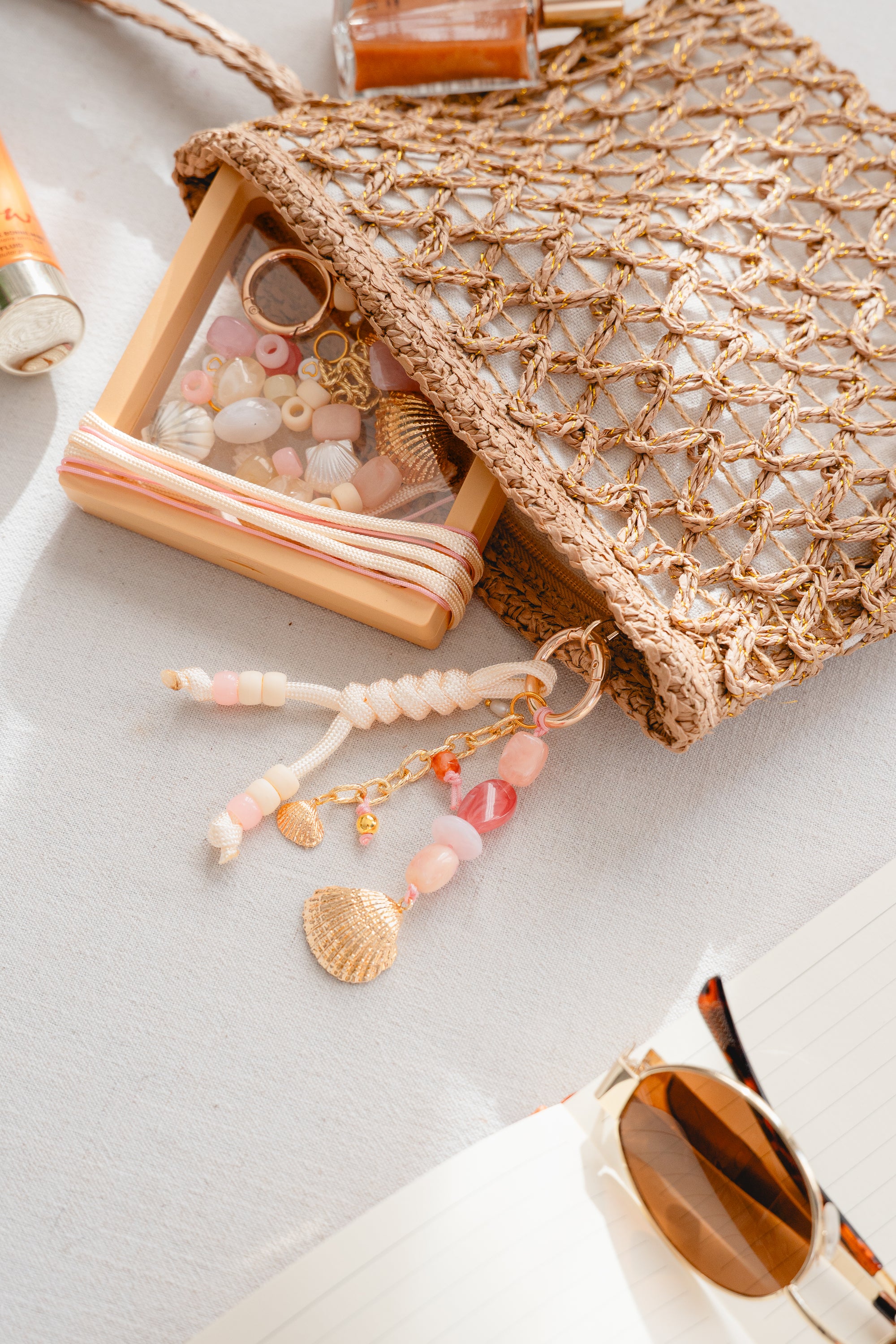 Achat Mini Kit Bag Charm - Sable Blanc