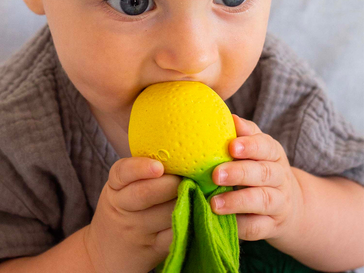 achat Doudou et anneau de dentition citron bébé - Oli & Carol