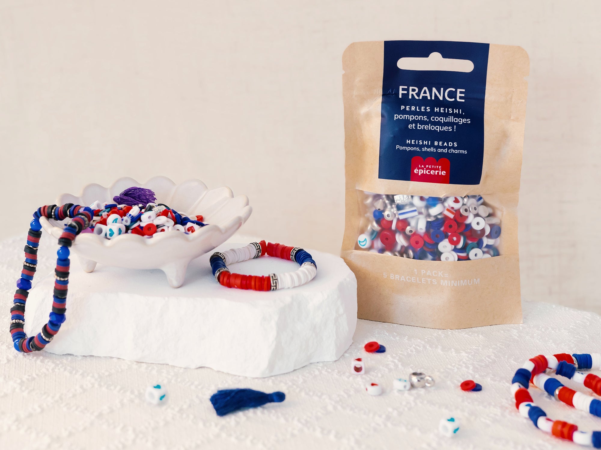 Achat Mélange de perles heishi et de breloques - France