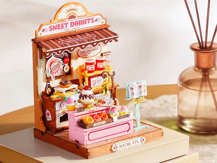 Achat Maquette Boutique Sweetie's Donut - Robotime