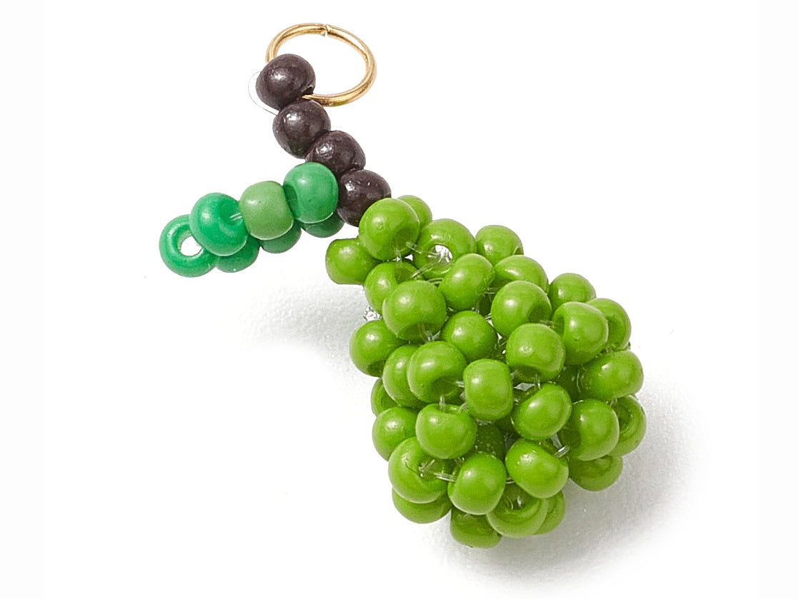 achat Breloque poire verte en perles de verre
