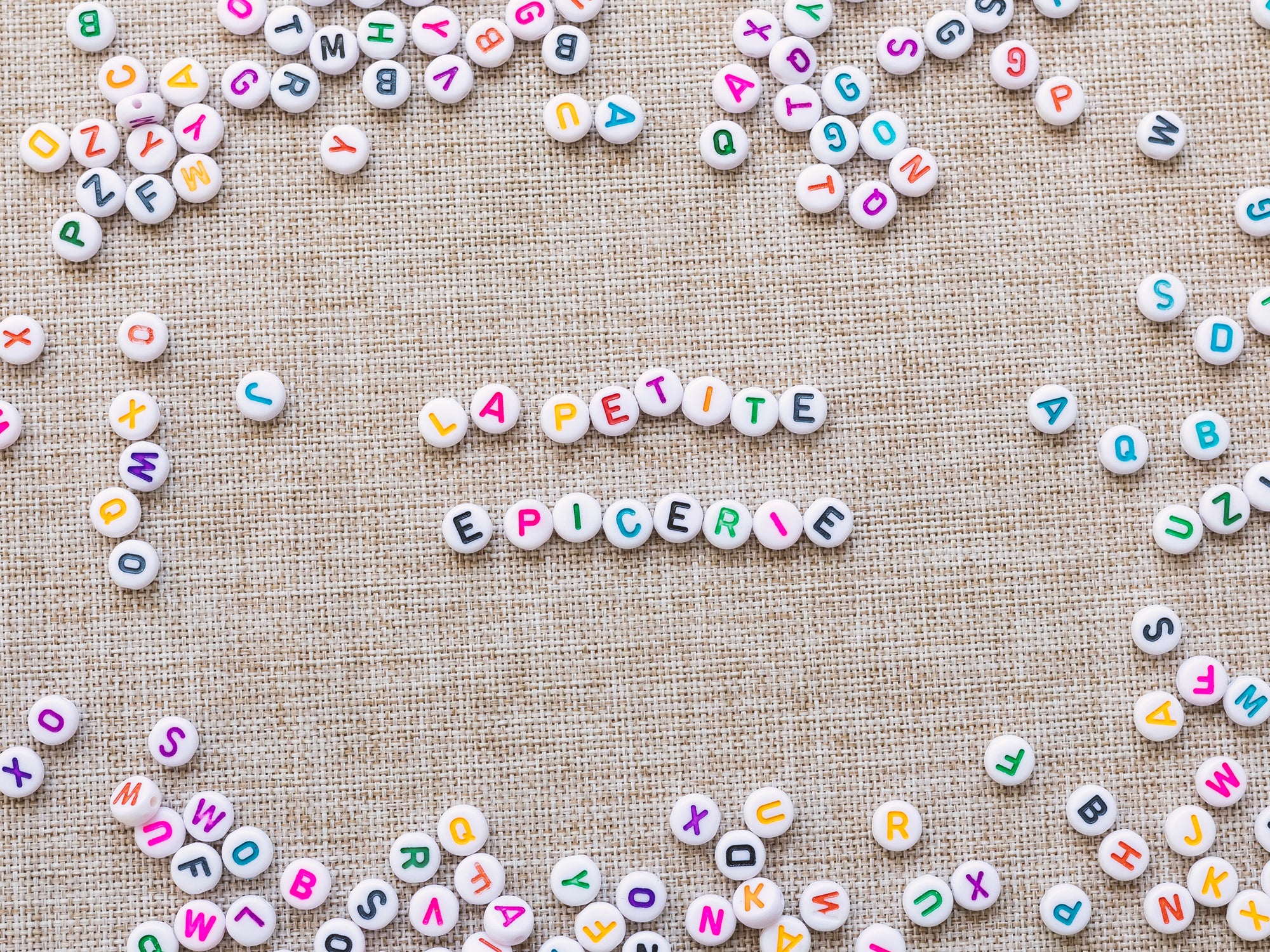 Achat Pot perles lettres – Multicolore